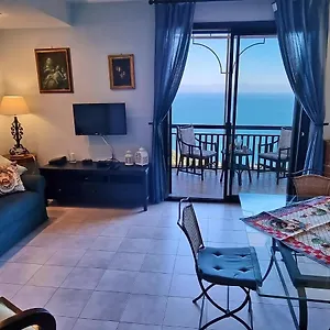 Little Paradise , Taormina Italy