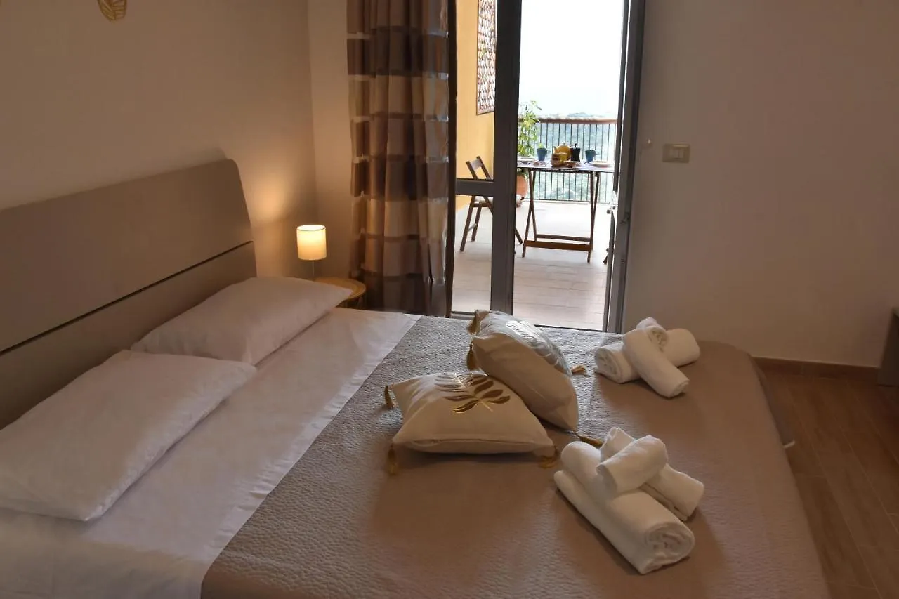 Tao Enjoy Suite Taormina 0*,  Italien